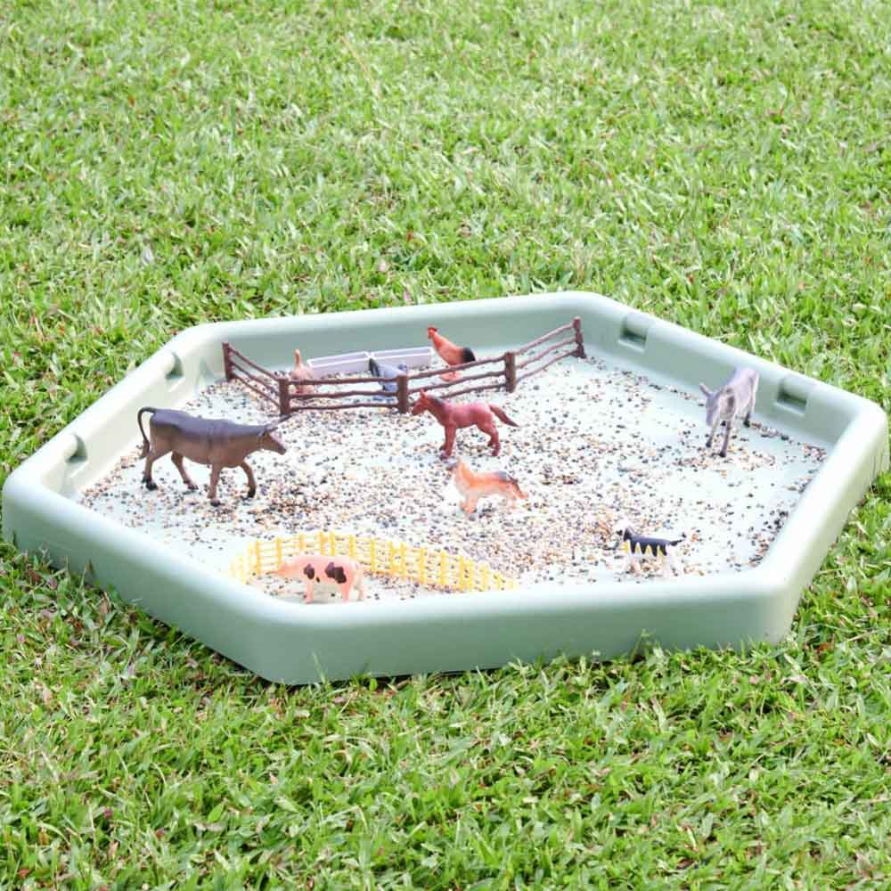HEXAGONAL TUFF TRAY WITH STAND